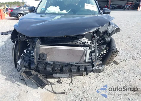 2025 Nissan Rogue Sv Intelligent Awd z USA, uszkodzony, nr VIN JN8BT3BB7SW161434